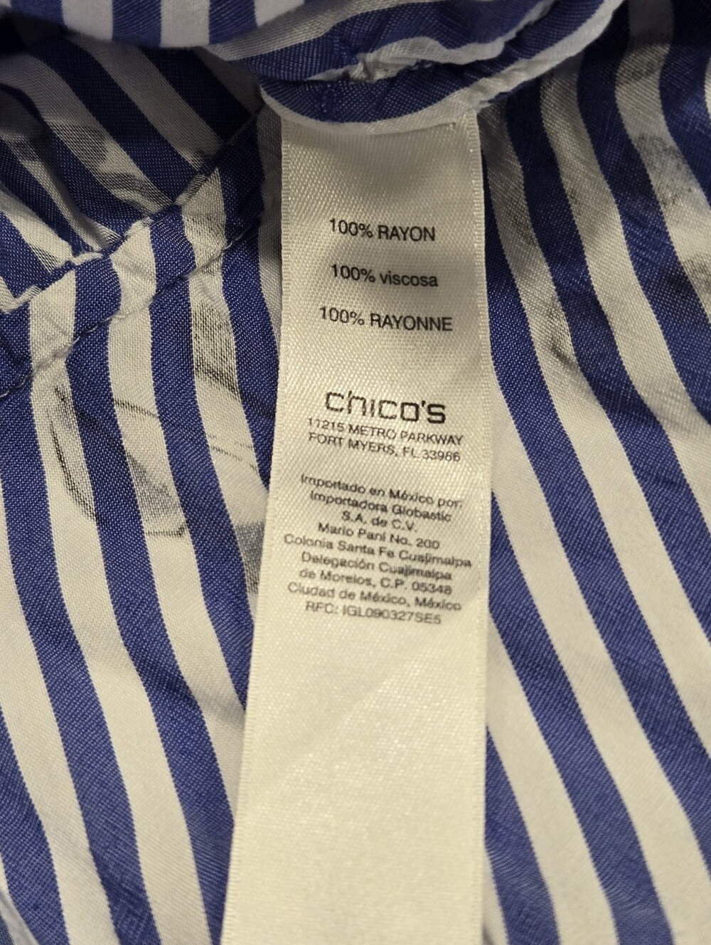 Chicos blue striped button front Top Shirt Blouse Sz M Petite Preppy Nautical - Picture 7 of 8